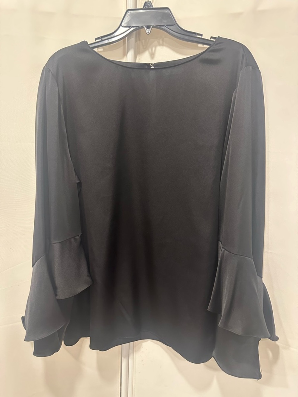 Women's Black Ruffle Sleeve Blouse